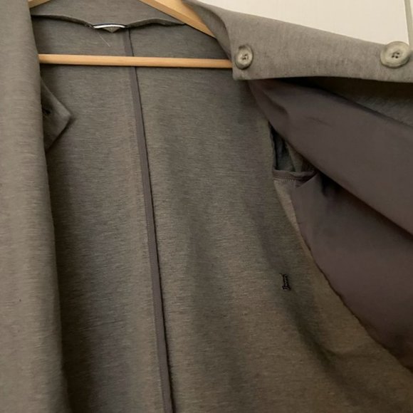 Kit and Ace Blazer/Coat - Size Small - Picture 4 of 4